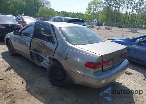 1999 Toyota Camry Le из США, поврежденный, VIN 4T1BG28K1XU607979